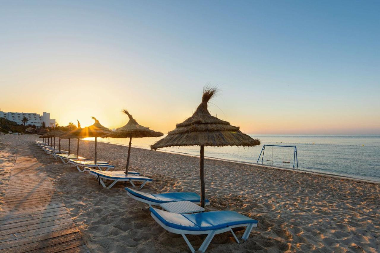 Radisson Blu Resort & Thalasso Hammamet Exterior photo Sunset at the beach of Portals Nous